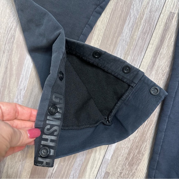 Gymshark Men's Black Jogger Pants with Snap Legs, Size Medium - Picture 6 of 12